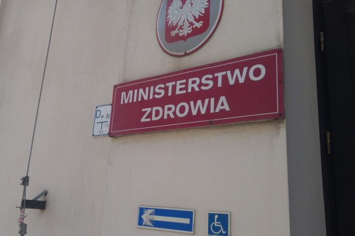 tabliczka z napisem Ministerstwo zdrowia